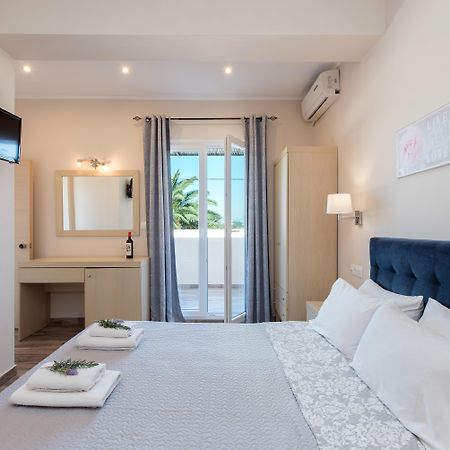 Anita Hotel Perama  Exterior photo