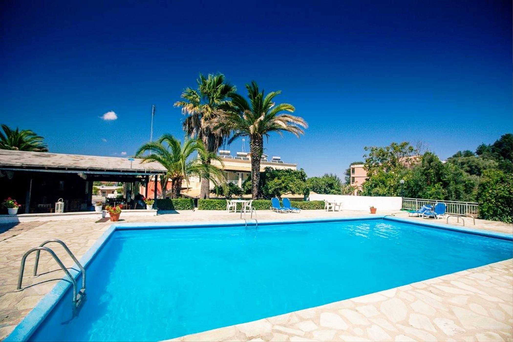 Anita Hotel Perama  Exterior photo