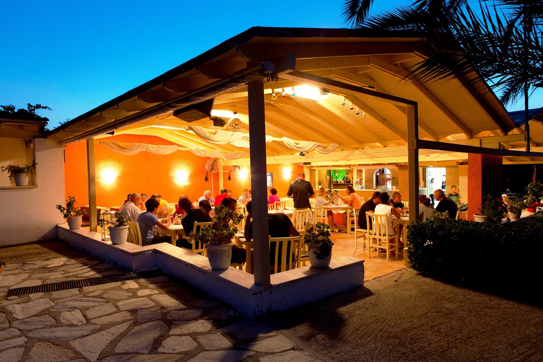 Anita Hotel Perama  Exterior photo